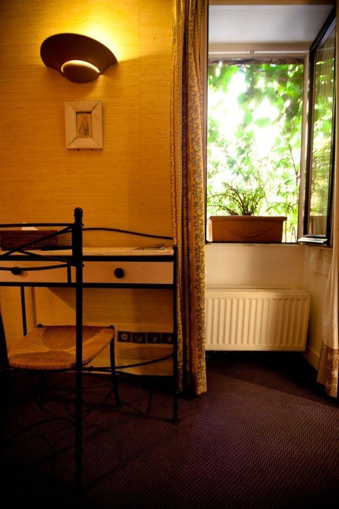פריז Hotel De La Tulipe מראה חיצוני תמונה